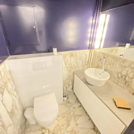 Le Victor Hugo, Centre Apartment *